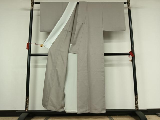 平和屋着物▽東京友禅 熊谷好博子監修 色無地 単衣 灰白色 さんび謹製 洗える着物 AABK2068jh