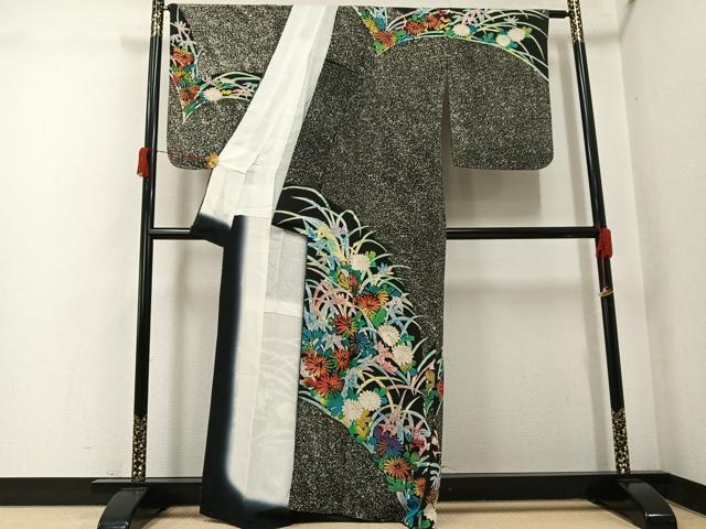 平和屋着物●訪問着 刺繍 ろうけつ染め 草花文 黒地 金彩 正絹 逸品 AABK2165ph