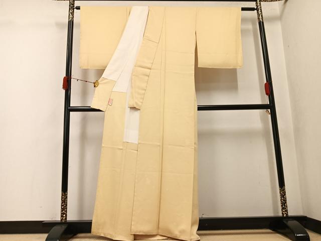 平和屋着物●上質な色無地 草花地紋 蜂蜜色 正絹 逸品 未使用 AABK2180ph