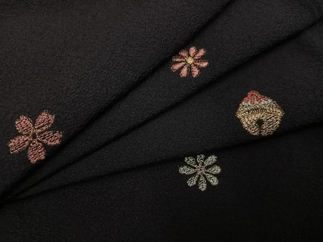 平和屋着物●上質な小紋 総刺繍 鈴 花 黒地 金糸 正絹 逸品 AABK2237ph