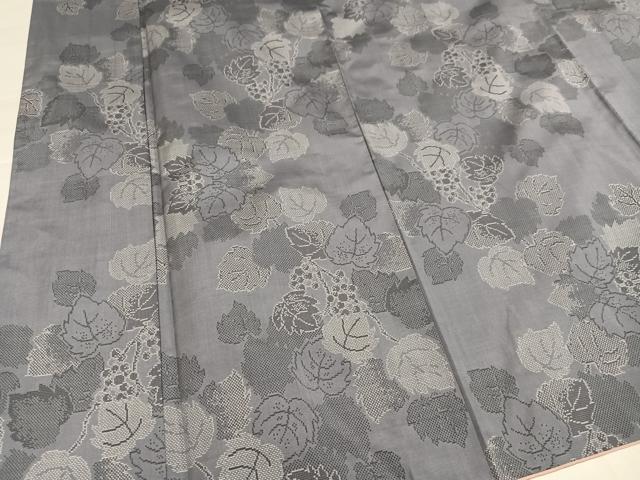 平和屋着物●本場大島紬 9マルキ 葡萄蔦の葉文 正絹 逸品 AABK2262ph