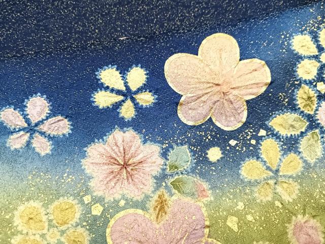 平和屋着物●豪華振袖 作家物 絞り 舞花文 金彩 金通し地 京都きもの友禅扱い 正絹 逸品 AABK2263ph