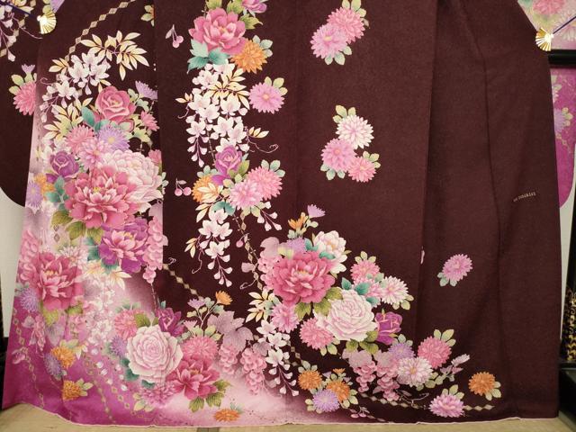 平和屋着物●押切もえ MOE OSHIKIRI 振袖 刺繍 舞花 暈し染め 金糸 金彩 金通し地 正絹 逸品 AABK3069ck