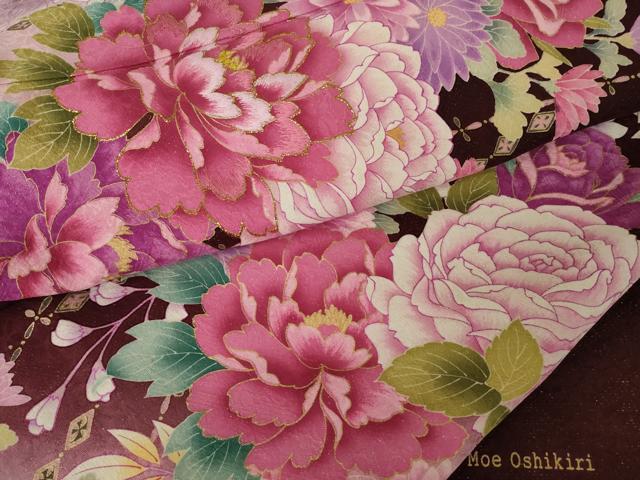 平和屋着物●押切もえ MOE OSHIKIRI 振袖 刺繍 舞花 暈し染め 金糸 金彩 金通し地 正絹 逸品 AABK3069ck