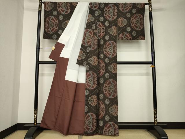 平和屋着物●本場大島紬 花毬文 正絹 逸品 AABK3084ck