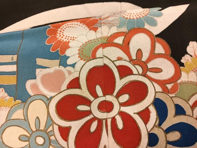 平和屋本店●アンティーク 大正ロマン 振袖 駒刺繍 檜扇草花文 黒地 正絹 逸品 AABK3207ph