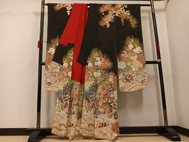 平和屋本店●アンティーク 大正ロマン 振袖 駒刺繍 飛鶴草花宝船 黒地 金彩 正絹 逸品 AABK3209ph