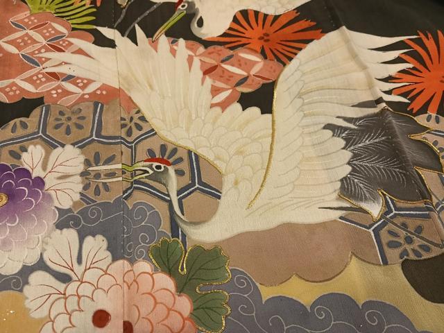 平和屋着物●アンティーク 大正ロマン 振袖 駒刺繍 群れ鶴花文 黒地 金銀彩 正絹 逸品 AABK3211ph