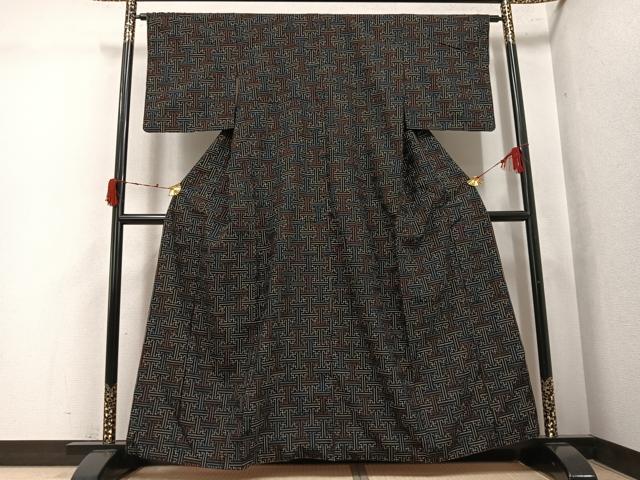 平和屋着物●上質な紬 秋名バラ柄 黒地 正絹 逸品 AABK3289ph
