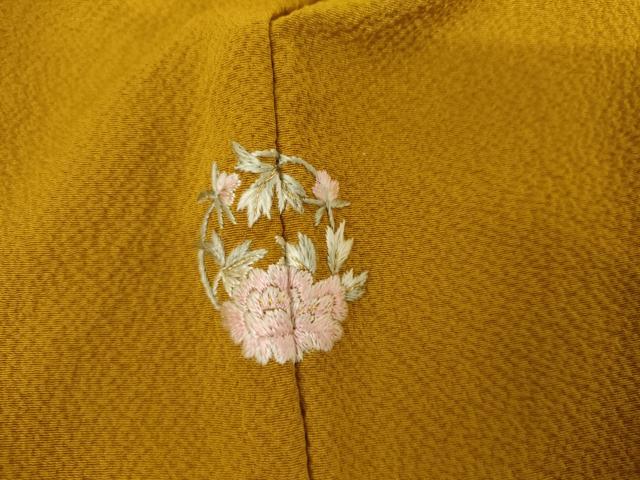 平和屋着物●ファッションデザイナー 花井幸子 色無地 金色 正絹 逸品 AABK3552cs