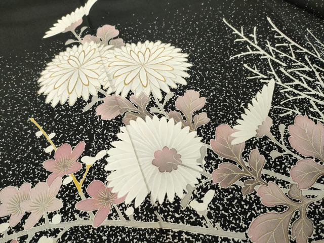 平和屋本店●人間国宝 森口華弘 蒔糊友禅 蒔糊散らし 黒留袖 刺繍 花束文 金糸 共箱付き 正絹 逸品 AABK3954ck