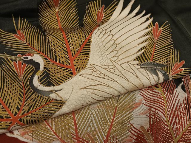 平和屋着物●アンティーク 大正ロマン 黒留袖 駒刺繍 群れ鶴浜松文 正絹 逸品 AABK4334ph
