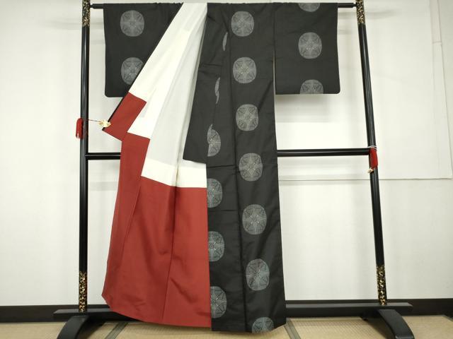 平和屋着物●本場大島紬 7マルキ 地空き 七宝丸文 証紙付き 正絹 逸品 AABK4616cs
