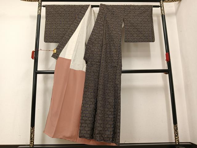 平和屋着物●本場大島紬 龍郷絣 秋名バラ 正絹 逸品 AABK5229ph