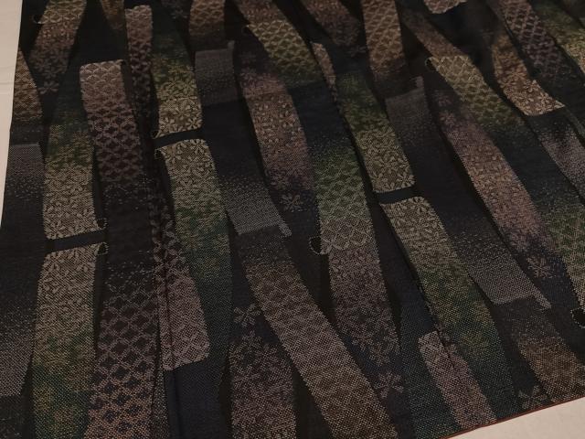 平和屋着物●本場大島紬 9マルキ 花尽くし 松坂屋扱い 正絹 逸品 AABK5288ph