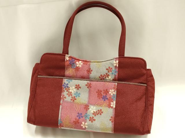 平和屋着物▼和装小物 和装バッグ ハンドバッグ 舞蝶花文 市松 金彩 華美裳 逸品 未使用 AABK5576ay