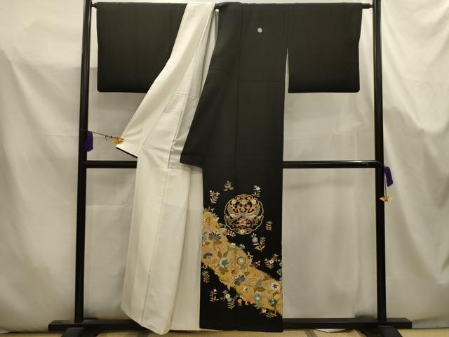 平和屋着物■豪華黒留袖 駒刺繍 雪輪双鳥花文 暈し染め 金彩 正絹 逸品 AABK5693sx