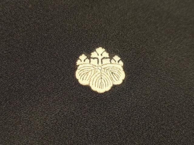 平和屋着物■豪華黒留袖 刺繍 霞取孔雀花文 金銀糸 金彩 正絹 逸品 AABK5739sx