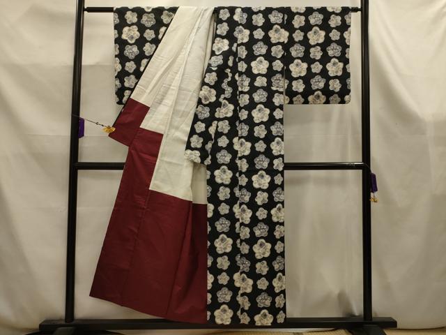 平和屋着物■上質な紬 草花文 黒地 正絹 逸品 AABK5986sx