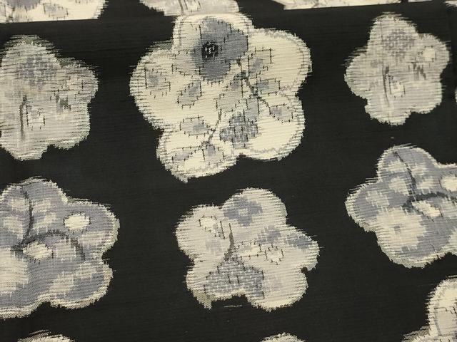 平和屋着物■上質な紬 草花文 黒地 正絹 逸品 AABK5986sx