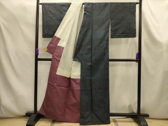 平和屋着物■本場大島紬 名物裂花兎 正絹 逸品 AABK6085sx