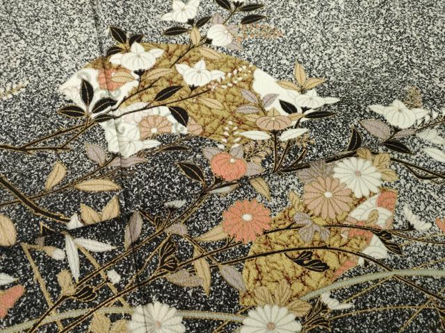 平和屋着物●訪問着 地紙花文 たたき染め 黒地 金彩 正絹 逸品 AABK6292ck