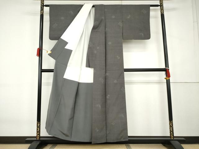 平和屋着物●本場結城紬 重要無形文化財 100亀甲 飛び亀甲 成り物 正絹 逸品 AABK6458cs