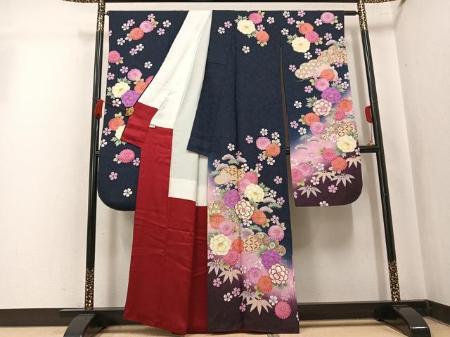 平和屋着物●豪華振袖 刺繍 草花文 暈し染め 金彩 金通し地 正絹 逸品 AABK7058ph