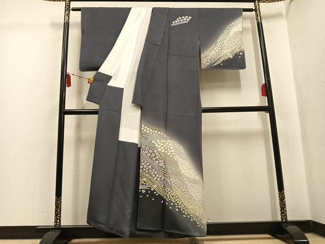 平和屋着物●訪問着 刺繍 おぼろ染 重ね絞り 舞花文 暈し染め 正絹 逸品 未使用 AABK7073ph