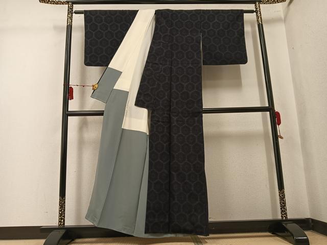 平和屋着物●結城紬 亀甲文 正絹 逸品 AABK7084ph