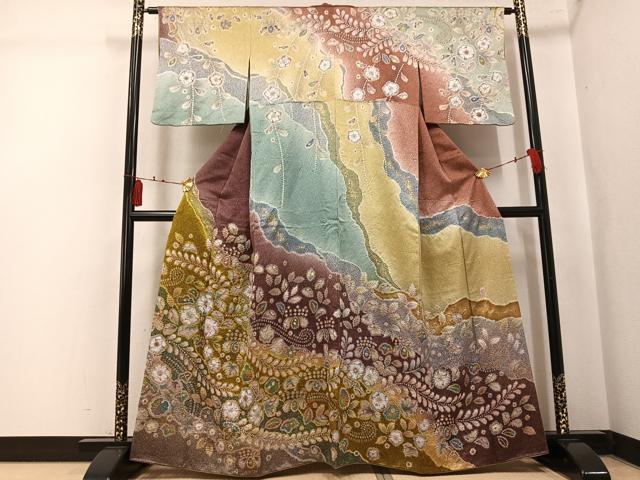 平和屋着物●越後十日町の一流染匠 桐屋・翠山工房 訪問着 辻が花 絞り 暈し染め 金彩 金通し地 小田急百貨店扱い 正絹 逸品 AABK7103ph