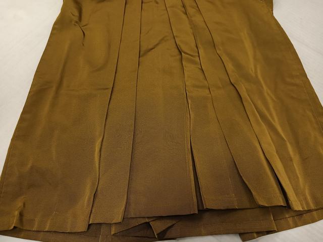 平和屋着物●男性 馬乗り袴 黄橡色 正絹 逸品 AABK7143ph