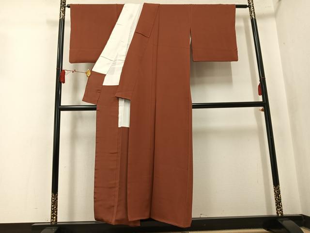 平和屋着物●上質な色無地 作家物 幻の染 岩石染 雀茶色 正絹 逸品 AABK7159ph