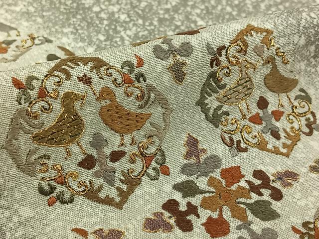 平和屋着物▽二代目 川村久太郎 訪問着 単衣 刺繍 向かい鳥花文 たたき染め 金糸 正絹 逸品 AABK7300jh