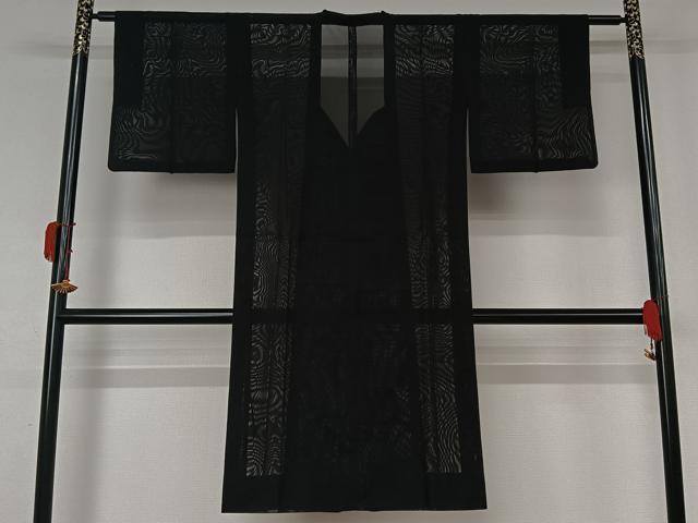 平和屋着物▽道行コート スリーシーズン 春夏秋 塵除け 縞 黒地 ロング丈 正絹 逸品 AABK7319jh