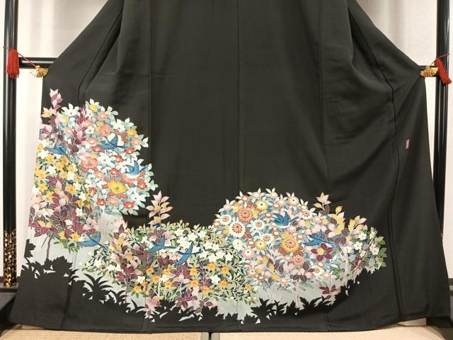 平和屋着物●豪華黒留袖 友禅 作家物 花鳥文 正絹 逸品 AABK7604fy
