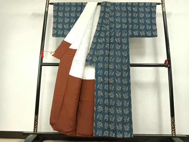 平和屋着物●上質な小紋 型染め 葉尽くし 鬼しぼ縮緬 正絹 逸品 AABK7638fy