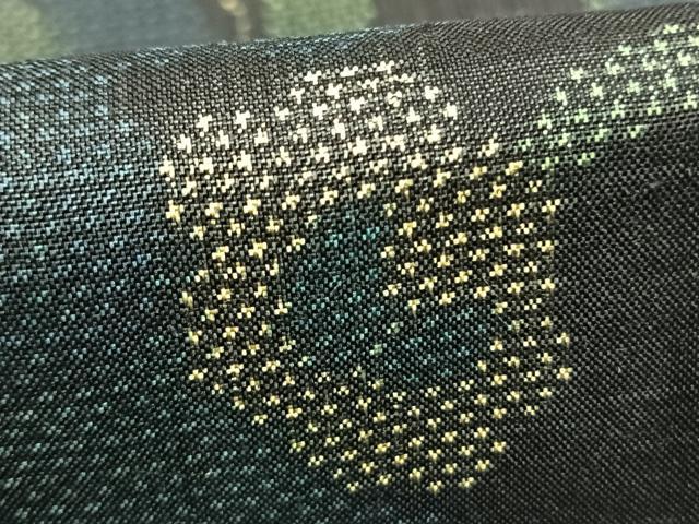 平和屋着物●本場大島紬 7マルキ 草花文 正絹 逸品 AABK7642fy