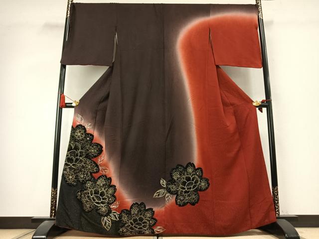 平和屋着物●訪問着 総刺繍 駒刺繍 草花文 暈し染め 金銀糸 ベロア やまと誂製 正絹 逸品 AABK7665fy
