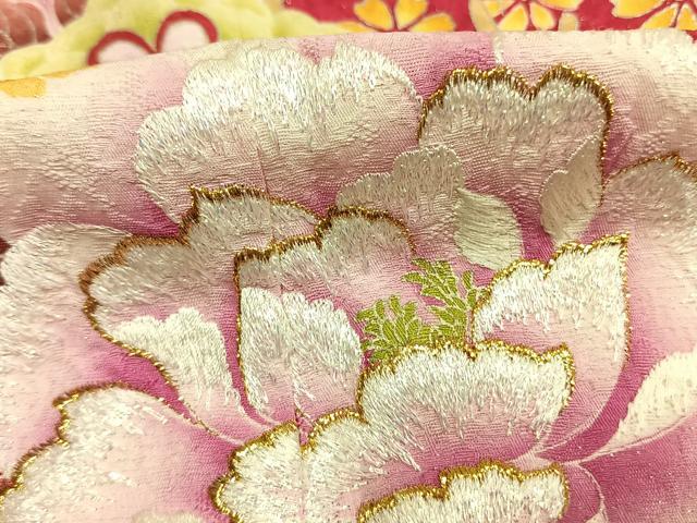 平和屋着物●豪華振袖 刺繍 花蝶文 暈し染め 金糸 金銀彩 銀通し地 正絹 逸品 AABK7704fy