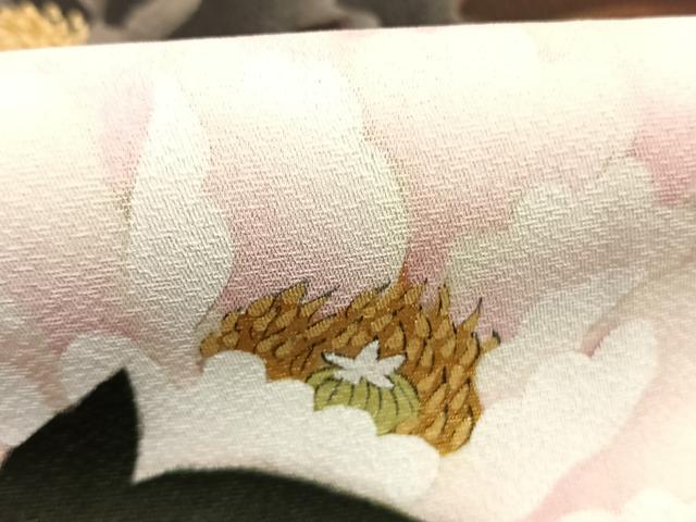 平和屋着物●染色作家 おだに武士 訪問着 手描き 花蝶文 暈し染め 金彩 正絹 逸品 AABK7725fy