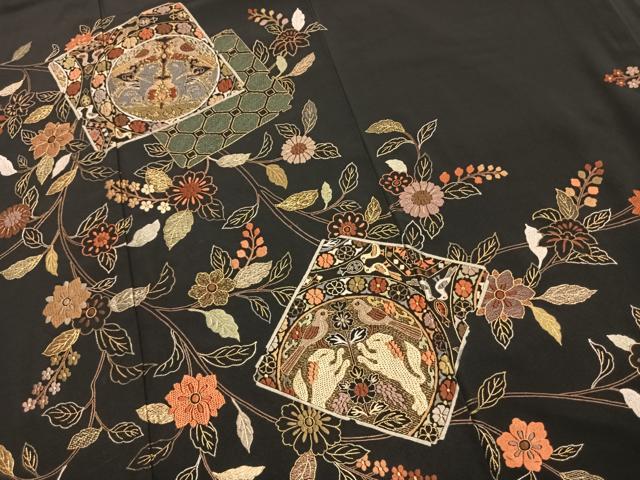 平和屋着物●豪華黒留袖 総刺繍 花鳥文 金糸 正絹 逸品 未使用 AABK7729fy