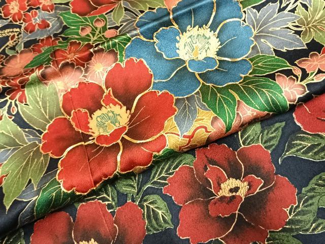 平和屋着物●豪華振袖 駒刺繍 草花文 金彩 正絹 逸品 AABK7884fy