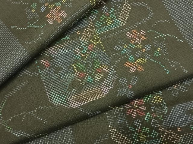 平和屋着物●本場大島紬 9マルキ 貝桶花文 正絹 逸品 AABK8020fy