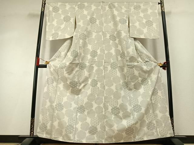 平和屋着物●本場大島紬 白大島 9マルキ 雪輪文 正絹 逸品 AABK8027fy