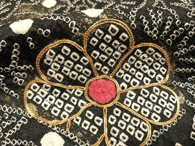 平和屋着物●豪華振袖 総絞り 駒刺繍 舞花文 黒地 金彩 正絹 逸品 AABK8062fy