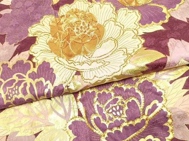 平和屋着物●豪華振袖 駒刺繍 草花文 金彩 正絹 逸品 AABK8074fy