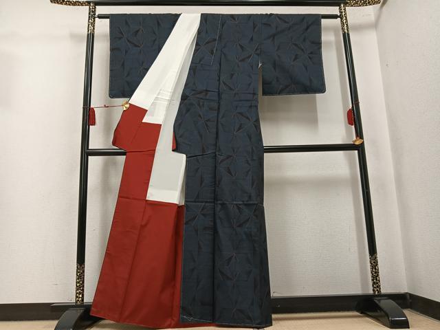 平和屋着物●本場大島紬 7マルキ 幾何学文様 正絹 逸品 未使用 AABK8164ph
