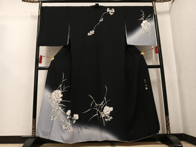 平和屋着物●訪問着 作家物 高田昭 草花文 暈し染め 黒地 正絹 逸品 AABK8179ph