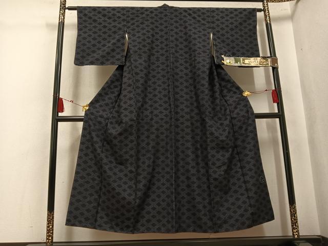 平和屋着物●本場結城玉紬 80亀甲 菱文 結織苑 証紙付き 正絹 逸品 AABK8194ph
